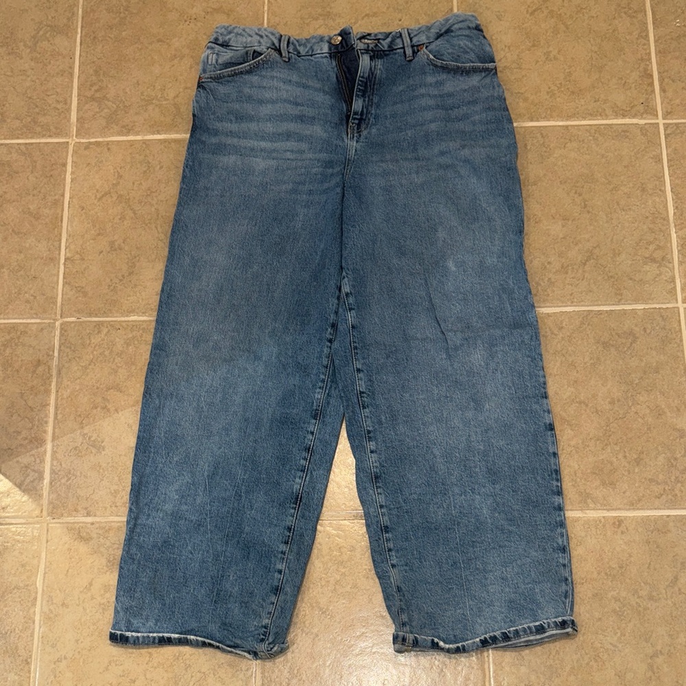 Forever 21 Classic Blue Flare Jeans